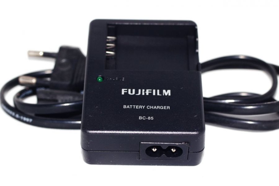 Зарядное устройство Fujifilm BC-85 