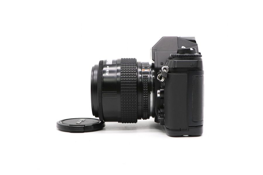 Nikon AF N2020 + AF Nikkor 35-70mm f/3.3-4.5