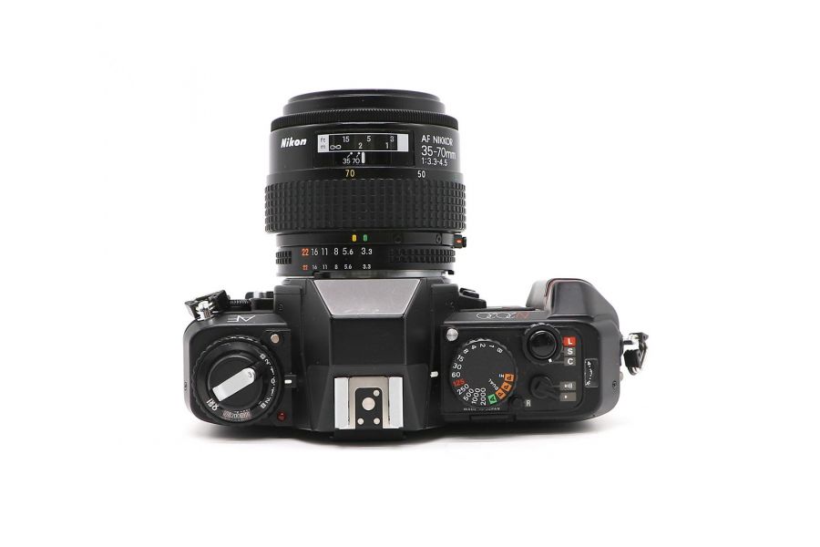 Nikon AF N2020 + AF Nikkor 35-70mm f/3.3-4.5