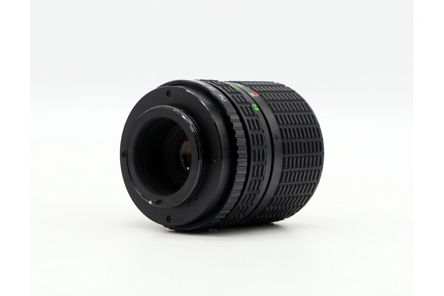 Prakticar 35-70mm f/3.5-4.5 MC Auto M42 (Germany, 1980)