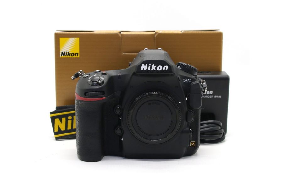 Nikon D850 body в упаковке (пробег 62500 кадров)