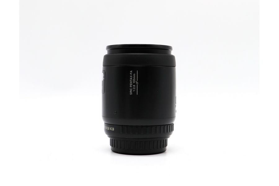 Pentax-FA 135mm f/2.8 в упаковке