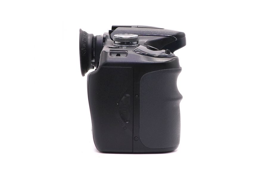 Sony Alpha DSLR-A100 body (Malaysia, 2006)