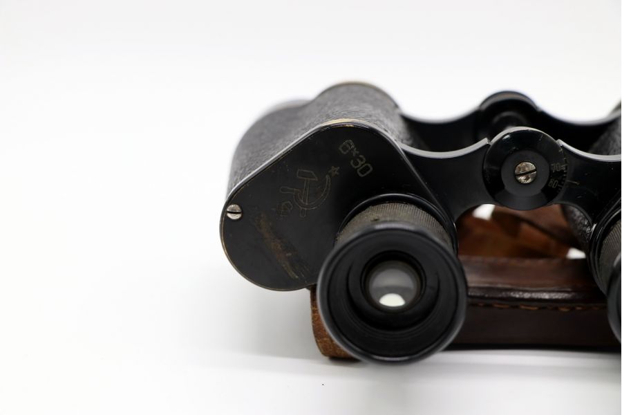 Бинокль 6х30 Серп и Молот (ГОМЗ, 1940)