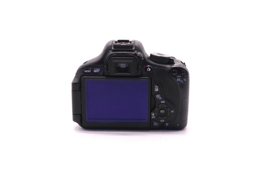 Фотокамера Canon EOS 600D kit (пробег 18105 кадров)