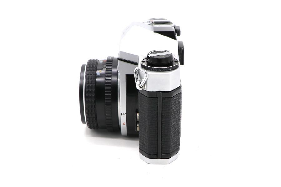 Pentax KM + Pentax-M SMC 2/50mm