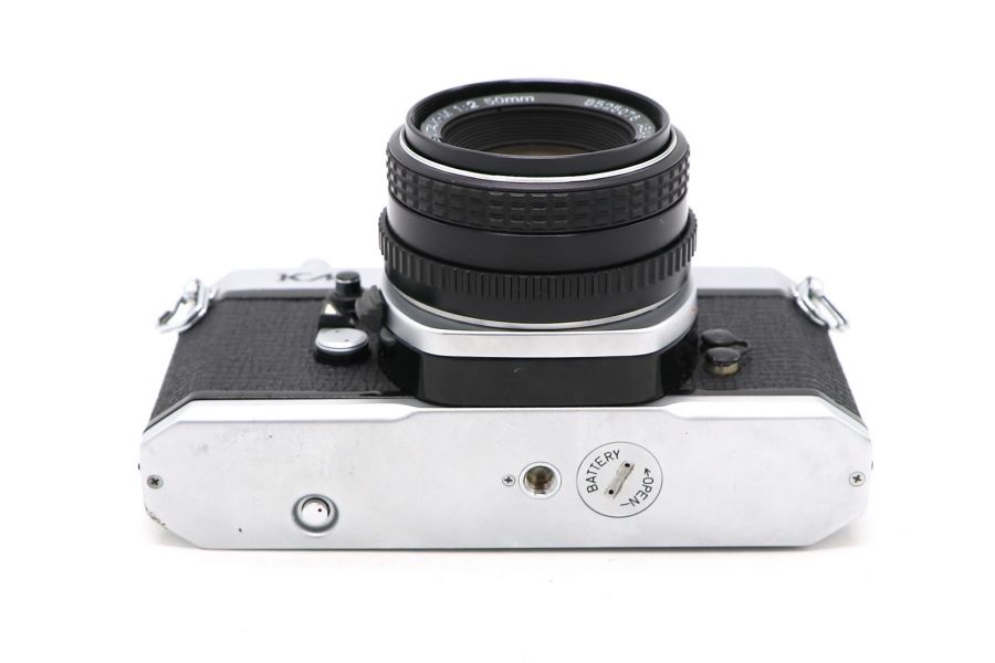 Pentax KM + Pentax-M SMC 2/50mm