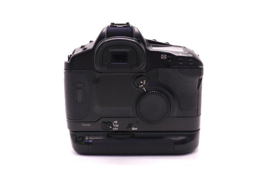 Canon EOS 1V body + батарейная ручка Canon Pack BP-E1