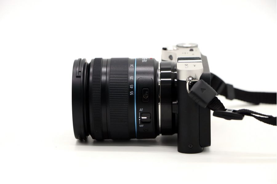 Samsung NX210 kit в упаковке
