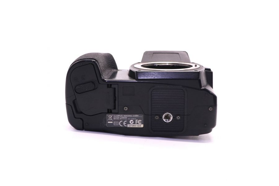 Olympus E-500 body (пробег 33545 кадров)