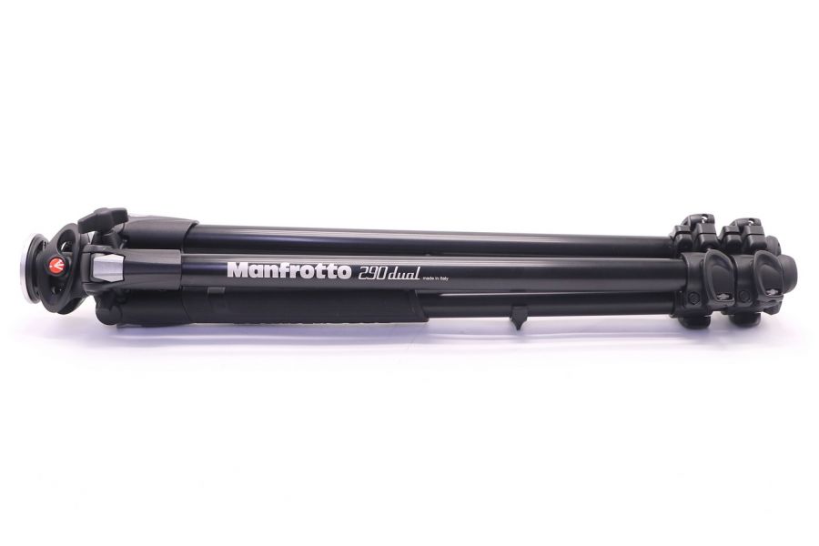 Штатив Manfrotto 290 Dual в упаковке