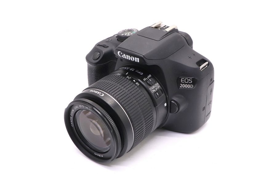 Canon EOS 2000D kit в упаковке (пробег 54000 кадров)