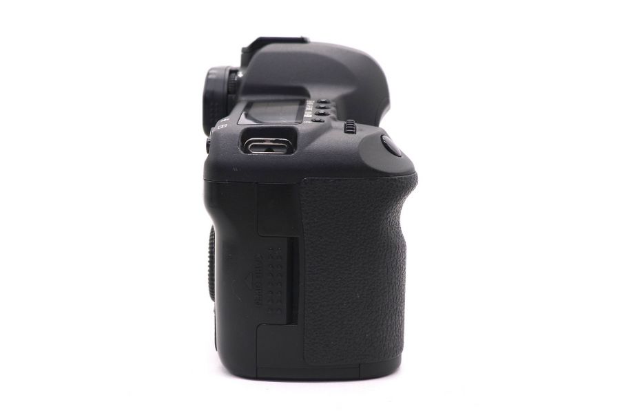 Canon EOS 5D Mark II body в упаковке (пробег 95900 кадров)