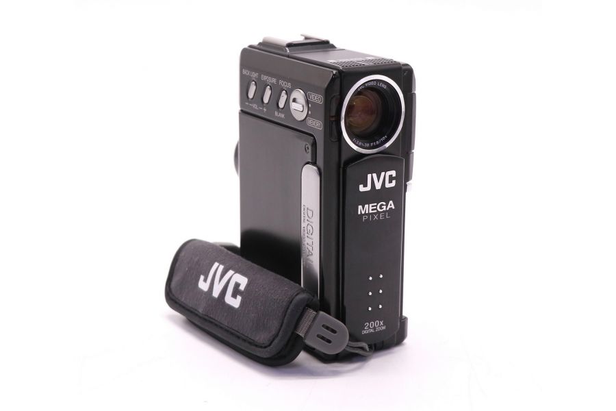 Видеокамера JVC GR-DVP7E