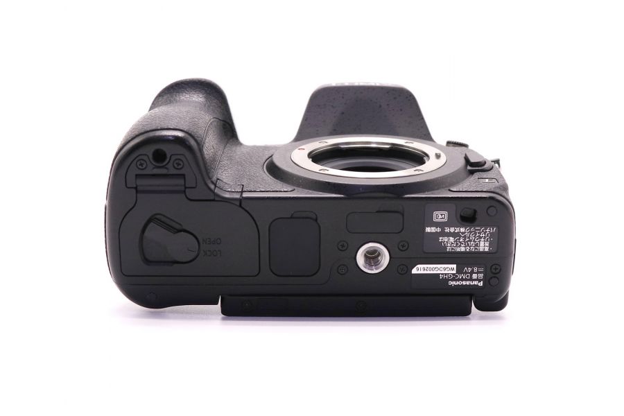 Panasonic Lumix DMC-GH4 body (пробег 21895 кадров)