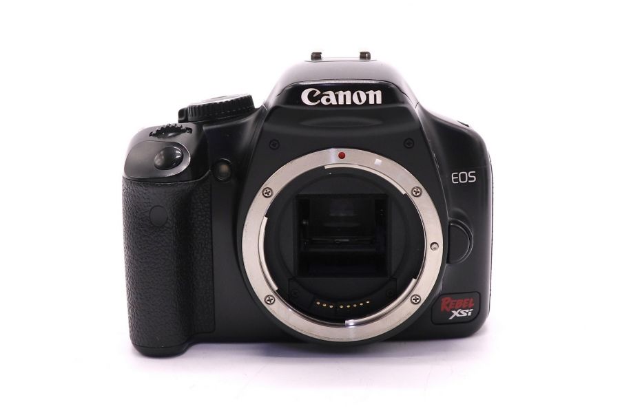 Canon EOS Rebel Xsi (450D) body (пробег 13200 кадра)