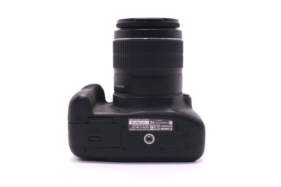 Canon EOS 1300D kit (пробег 68030 кадров)