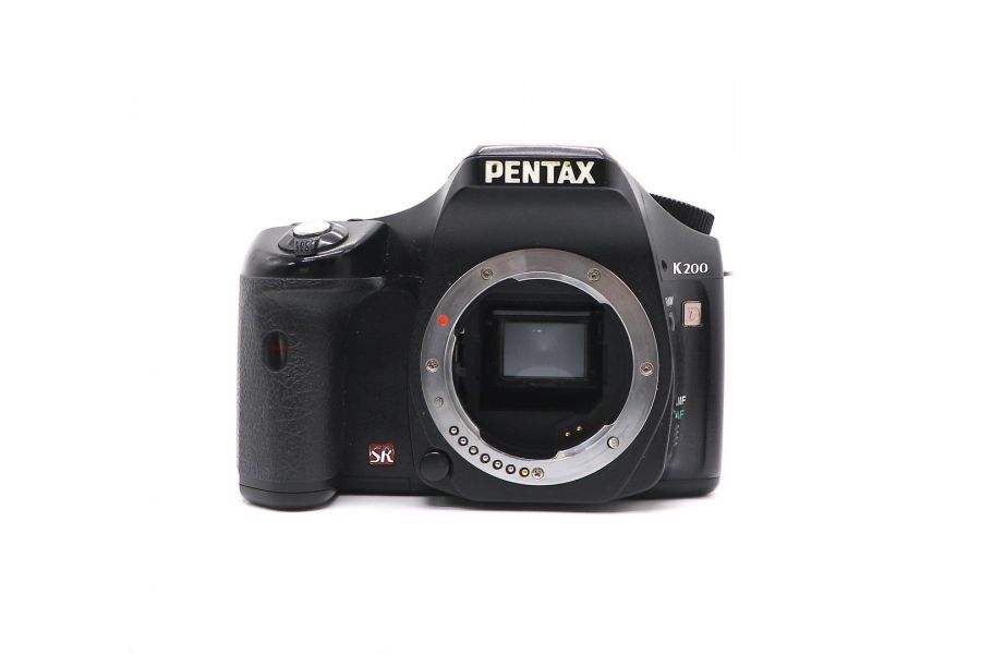 Pentax K200D body (пробег 18180 кадров)