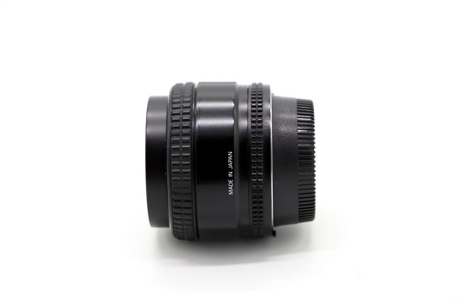 Nikon 28mm/2.8D AF Nikkor