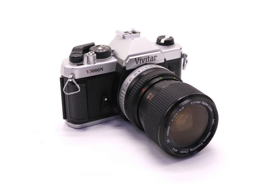 Vivitar V3000N kit