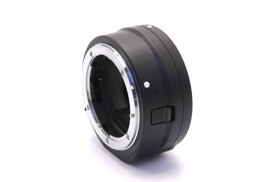 Adapter Nikon FTZ II в упаковке