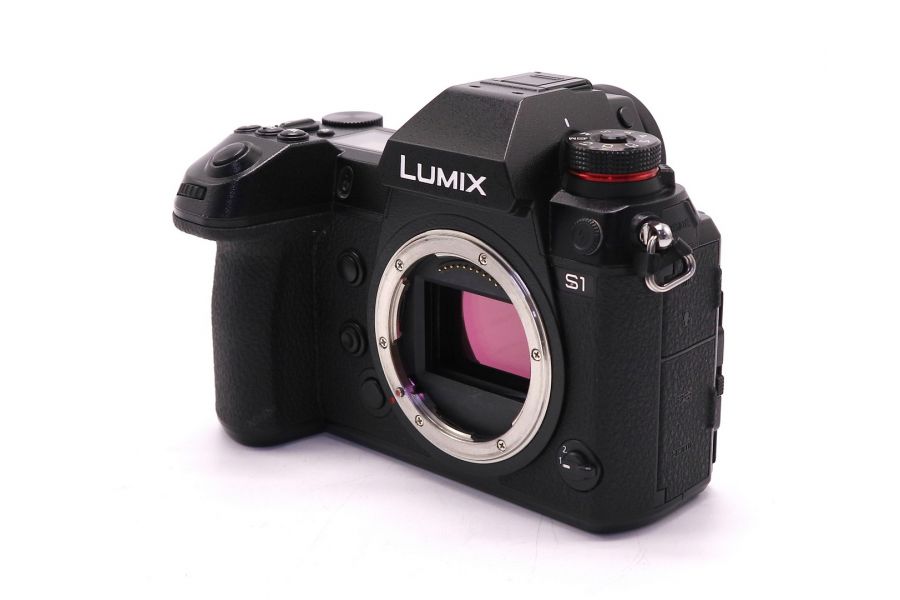 Panasonic Lumix S1 body (пробег 54330 кадров)