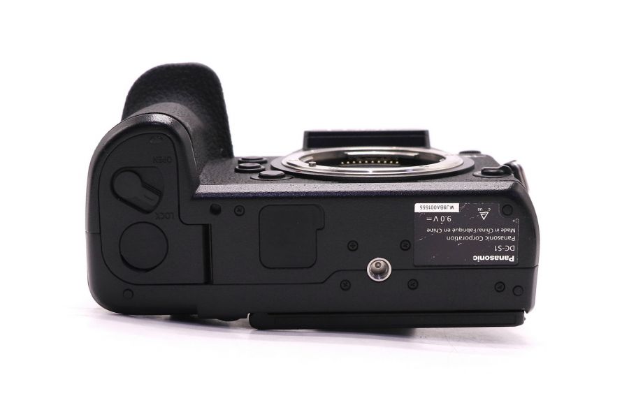 Panasonic Lumix S1 body (пробег 54330 кадров)
