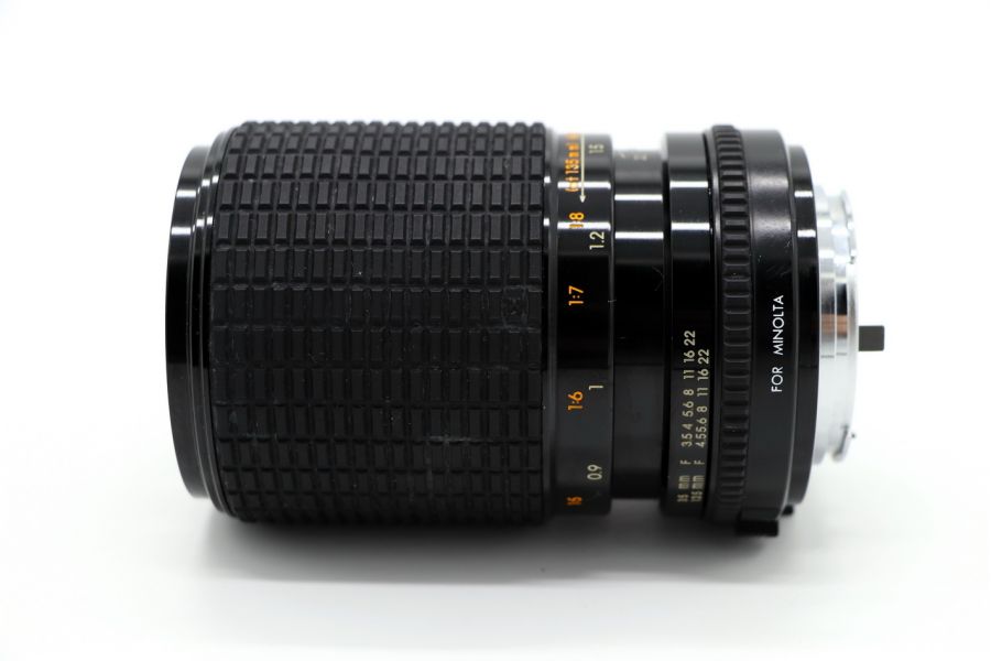 Sigma zoom-A III 35-135/3.5-4.5 MC