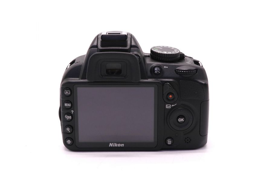 Nikon D3100 kit (пробег 4500 кадров)