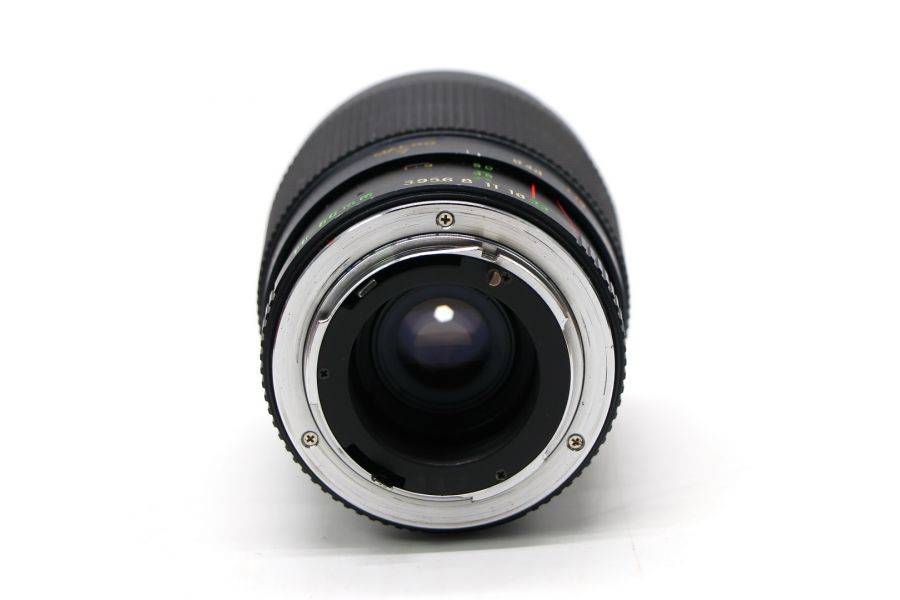 Yashica MC Zoom 28-80mm f/3.9-4.9