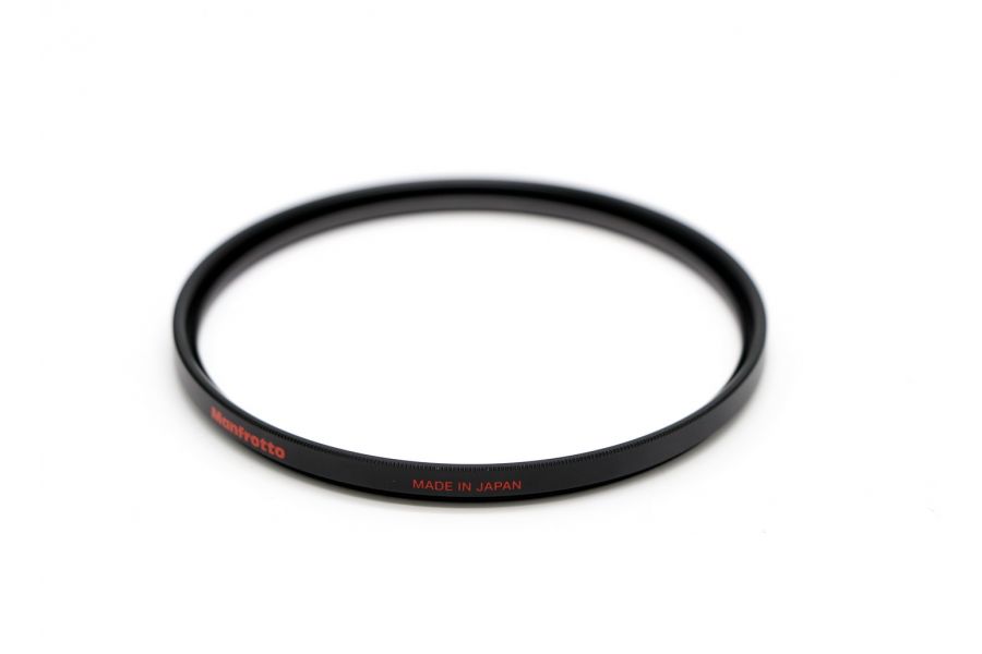 Светофильтр Manfrotto Essential/UV 77mm Japan