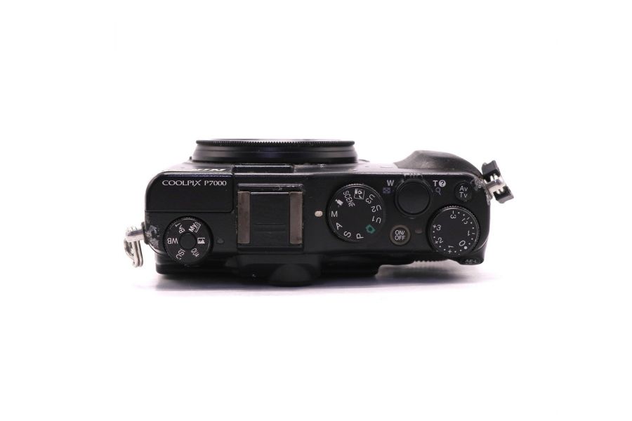 Фотокамера компактная Nikon Coolpix P7000 (Indonesia)
