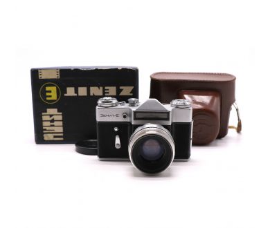 Редкость Зенит-Е 1-й выпуск в упаковке