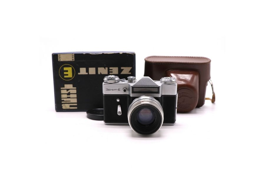 Редкость Зенит-Е 1-й выпуск в упаковке