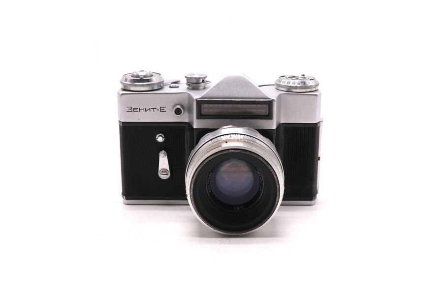 Редкость Зенит-Е 1-й выпуск в упаковке