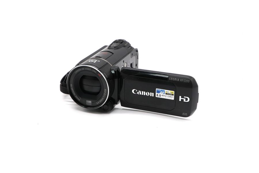 Видеокамера Canon LEGRIA HF S200