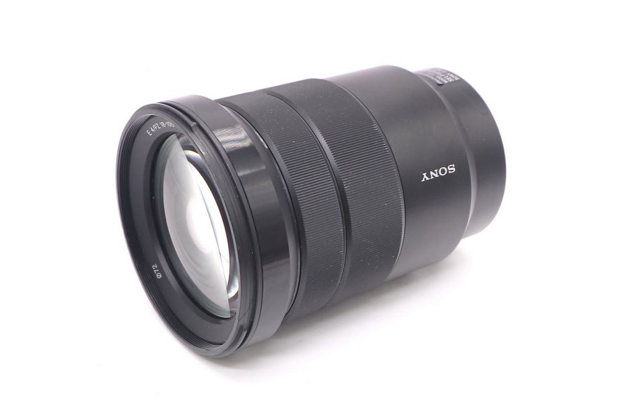 Sony 18-105mm f/4 G OSS PZ E (SELP18105G) в упаковке