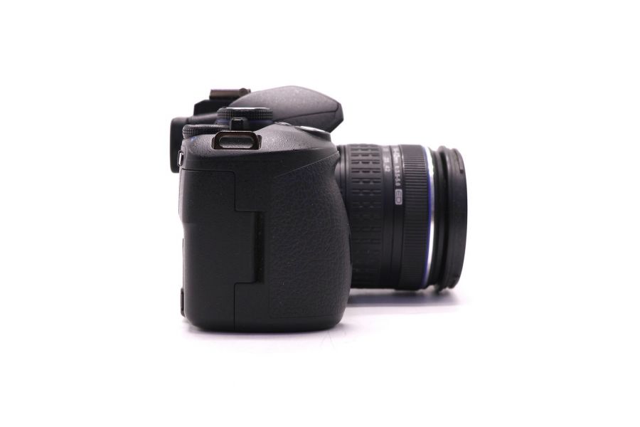 Olympus E-520 kit (пробег 8625 кадров)