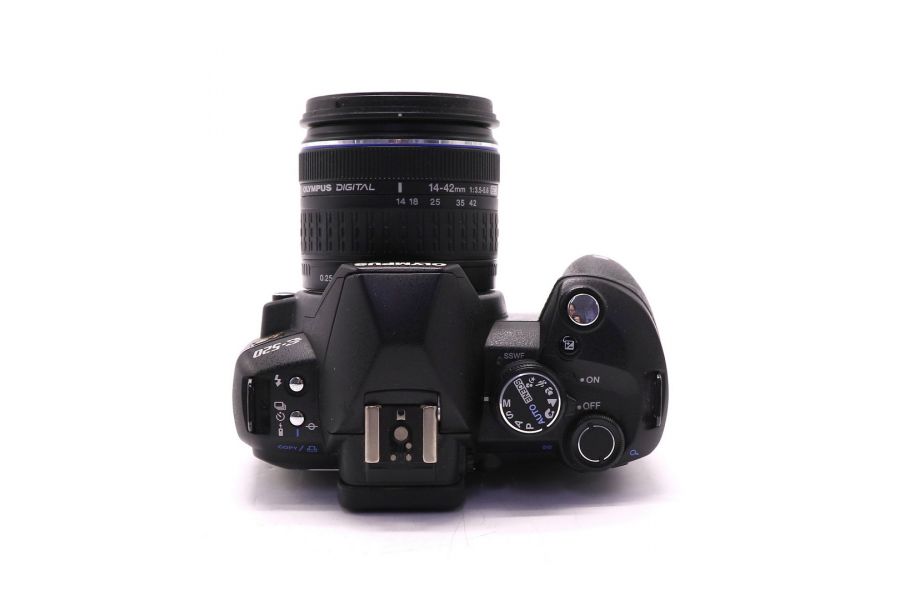 Olympus E-520 kit (пробег 8625 кадров)
