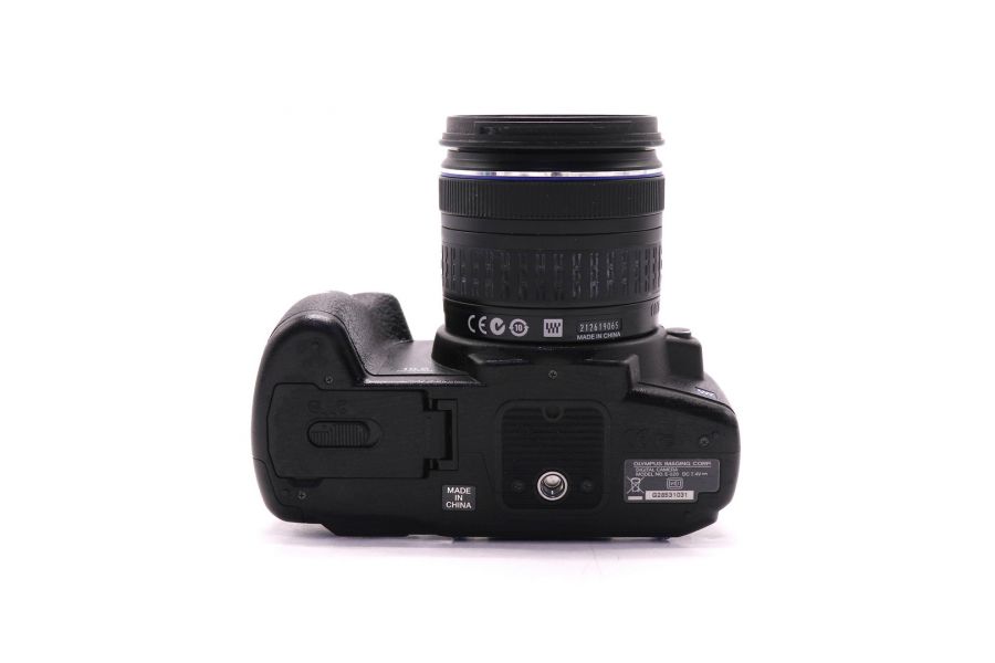 Olympus E-520 kit (пробег 8625 кадров)
