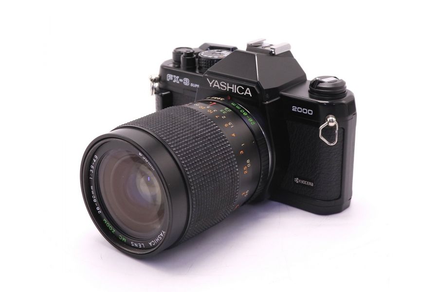 Yashica FX-3 Super 2000 + Yashica MC 28-80mm/3.9-4.9