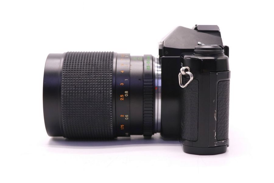 Yashica FX-3 Super 2000 + Yashica MC 28-80mm/3.9-4.9