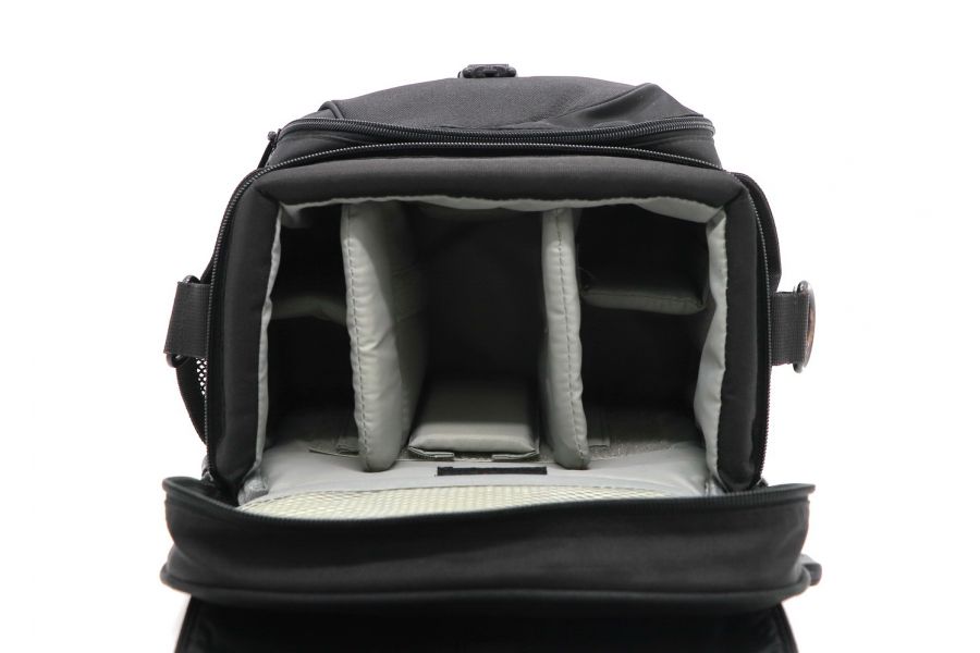 Сумка LowePro Nova 3 AW black