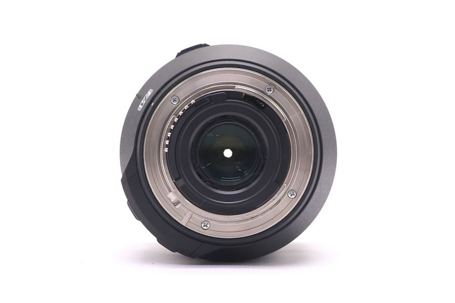 Tamron AF 18-270mm f/3.5-6.3 Di II VC (B003) Nikon F (Japan, 2012)