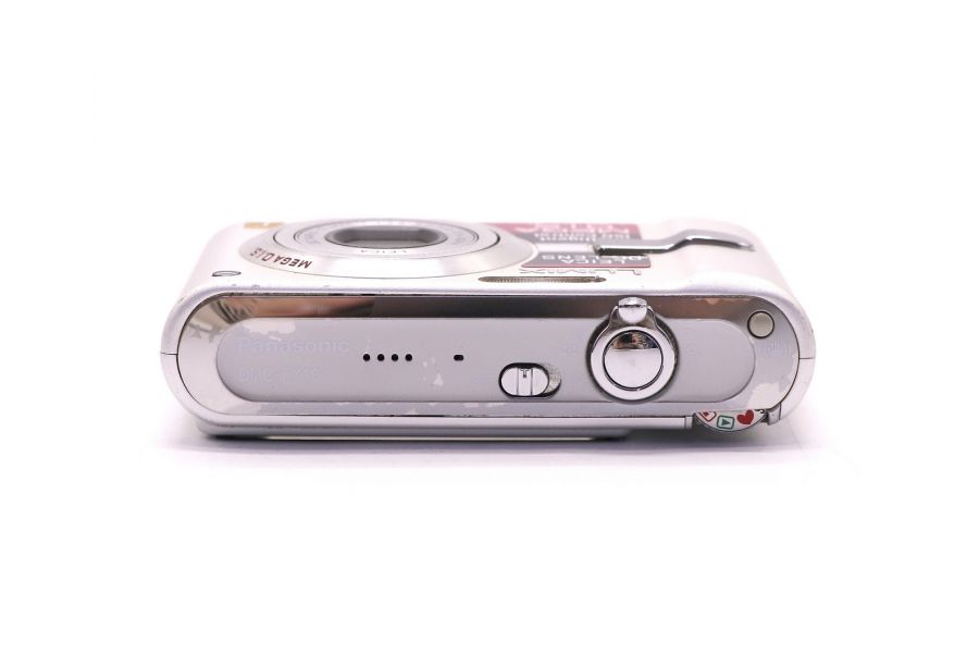 Panasonic Lumix DMC-FX10 в упаковке