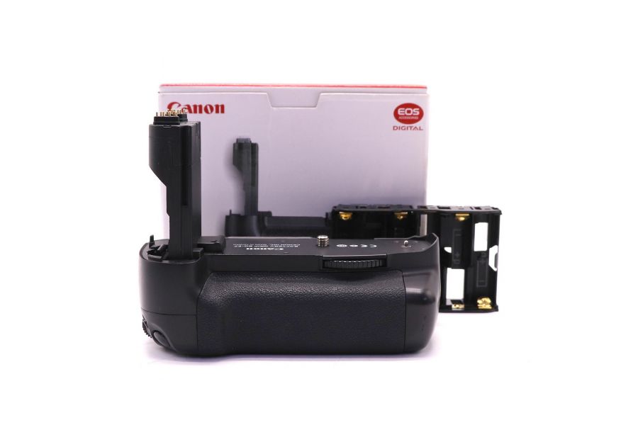 Батарейная ручка Canon BG-E7 в упаковке 