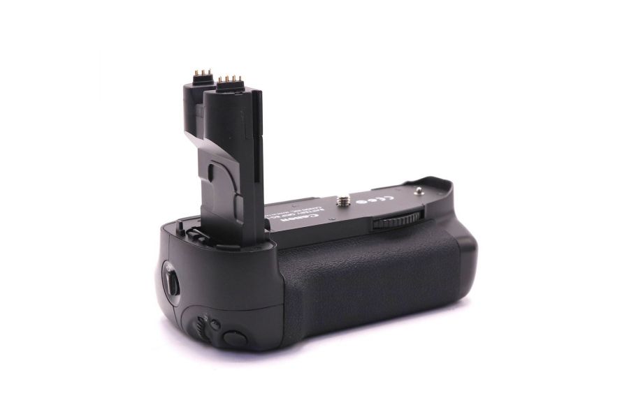 Батарейная ручка Canon BG-E7 в упаковке 