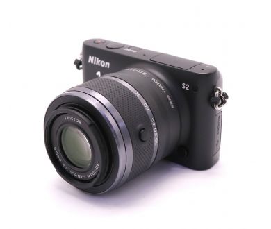 Nikon 1 S2 kit (пробег 5620 кадров)