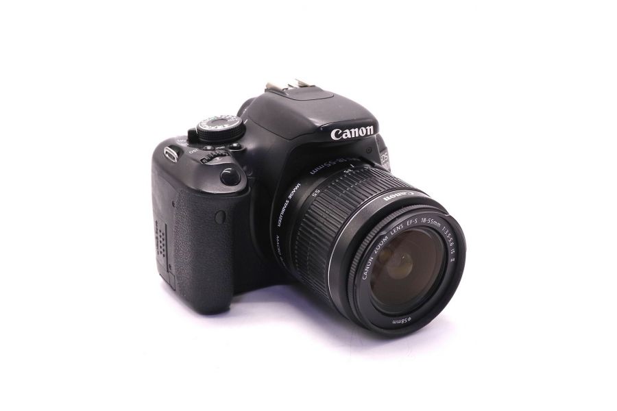 Canon EOS 600D kit в упаковке (пробег 41000 кадров)
