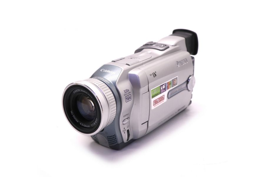 Видеокамера Canon MVX150i в упаковке